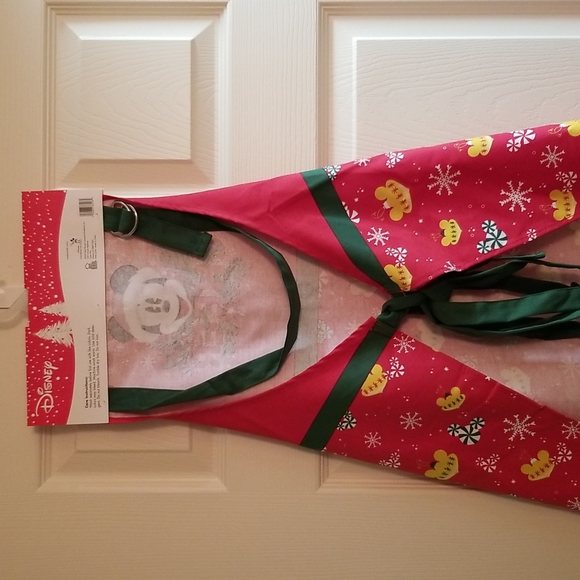 💕DISNEY APRON💕 - Picture 3 of 5